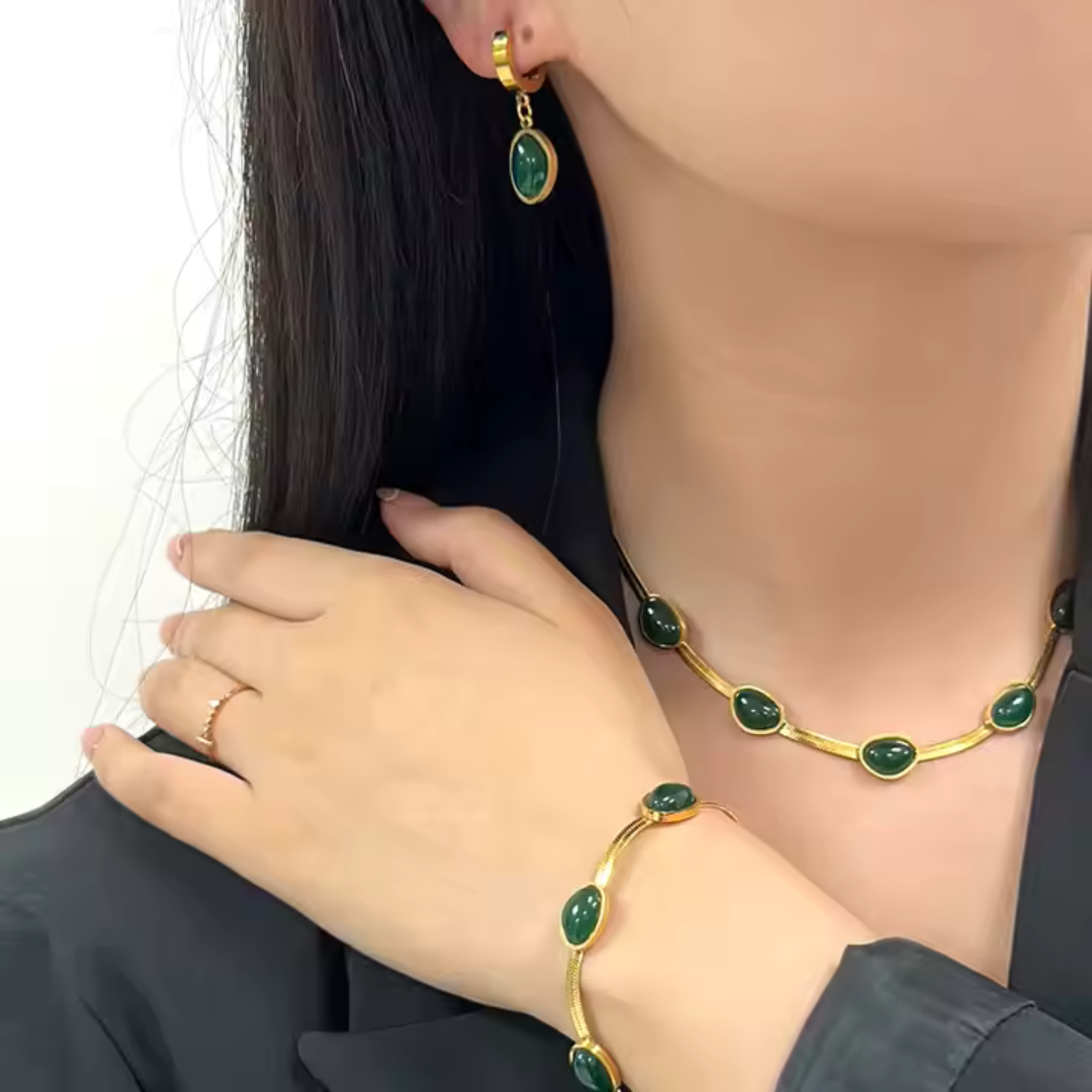 COLECCIÓN DE 3 PIEZAS DE ESMERALDA DE LUJO: COLLAR, PULSERA Y ARETES 💖